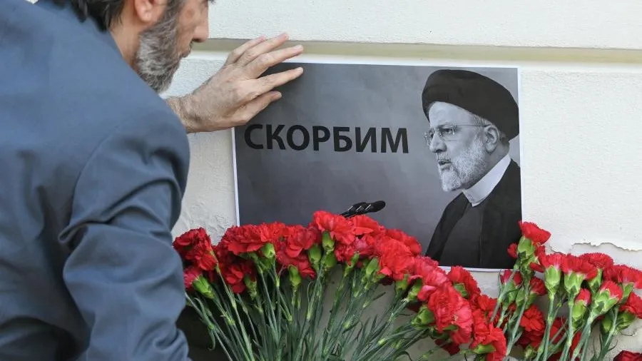 В Иране объявили траур в связи с гибелью президента Раиси