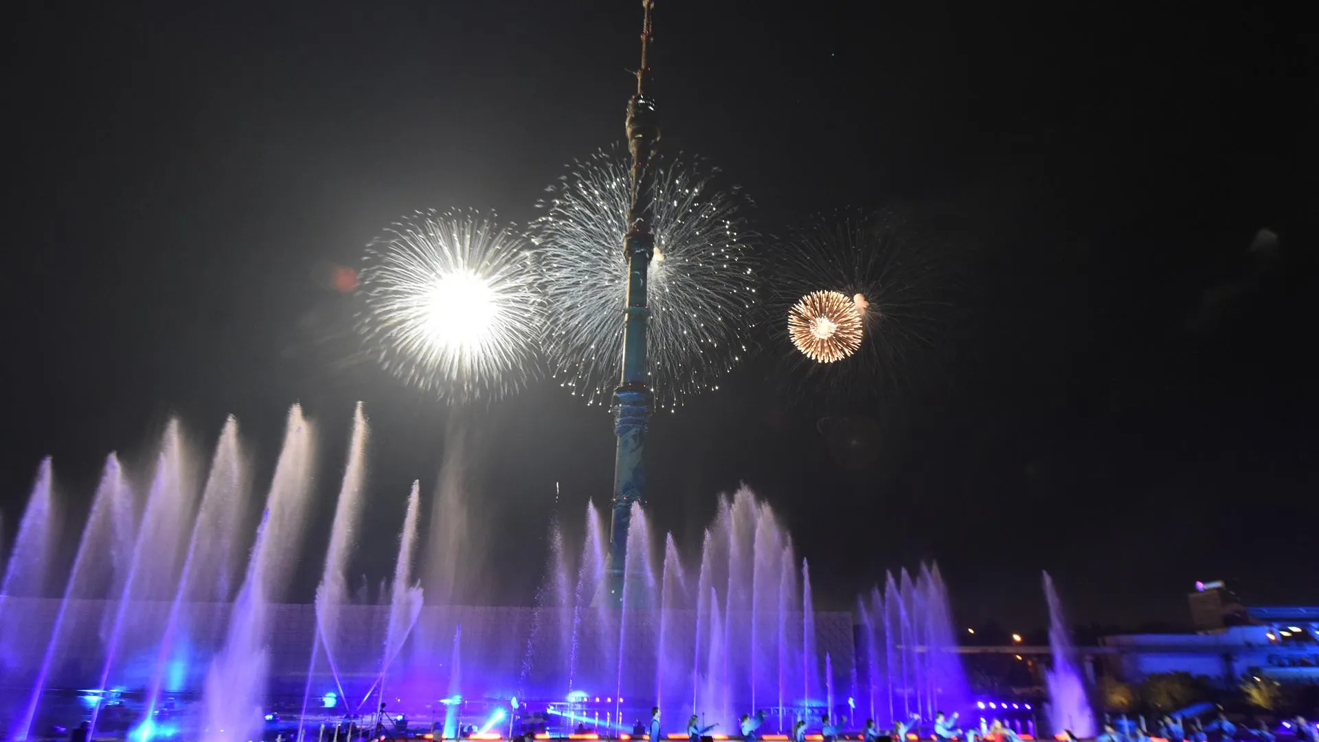 15 инсталляций увидят посетители фестиваля «Круг света» в Останкинском парке