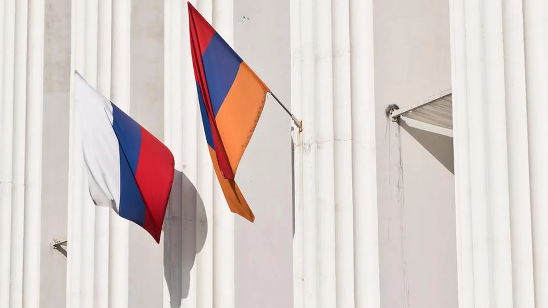 Пашинян: отношения между РФ и Арменией переживают «не лучшие» времена
