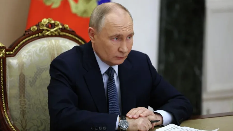 Путину доложили об атаке беспилотников на Московский регион