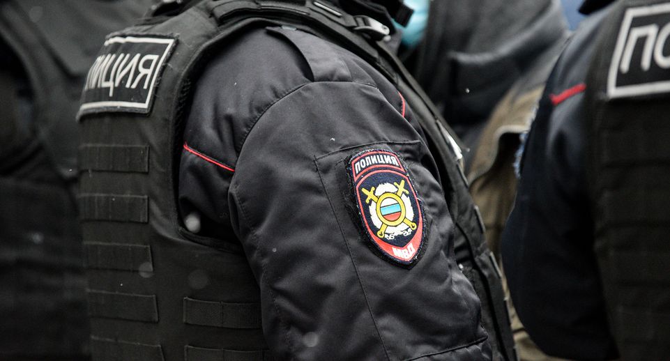 Полиция сорвала встречу политика Дунцовой с жителями Екатеринбурга