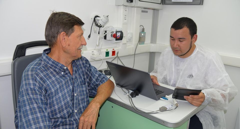 Около 1600 сельских жителей Ленинского округа проверили здоровье с помощью мобильных ФАПов