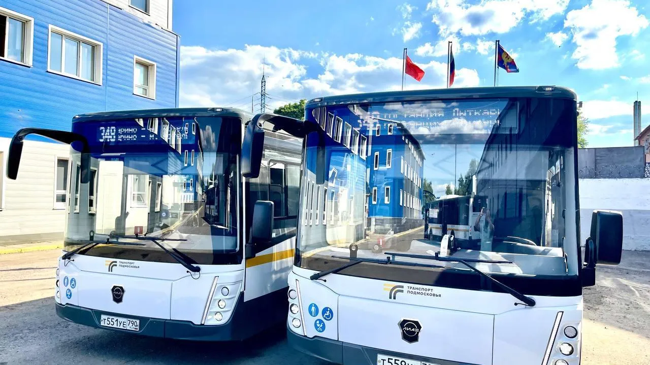 Два новых автобуса вышли на рейс маршрута «Лыткарино — Котельники» в Подмосковье