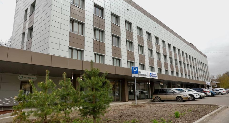 В Павловском Посаде депутат Госдумы провел проверку капитального ремонта в поликлинике № 3