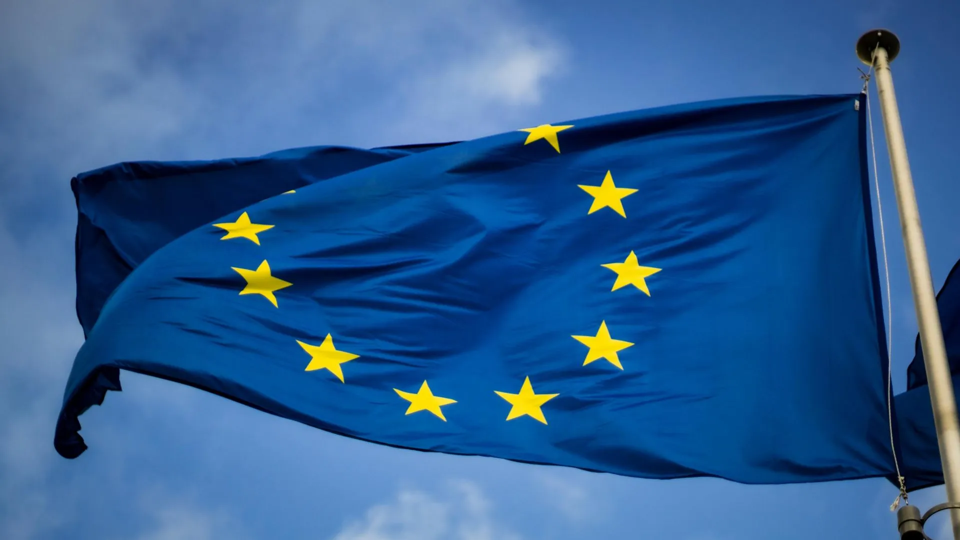 ЕС планирует 25 июня начать официальные переговоры о приеме Молдавии и Украины