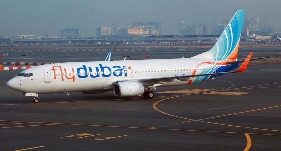Авиакомпания Flydubai приостановила все вылеты из Дубая из-за урагана