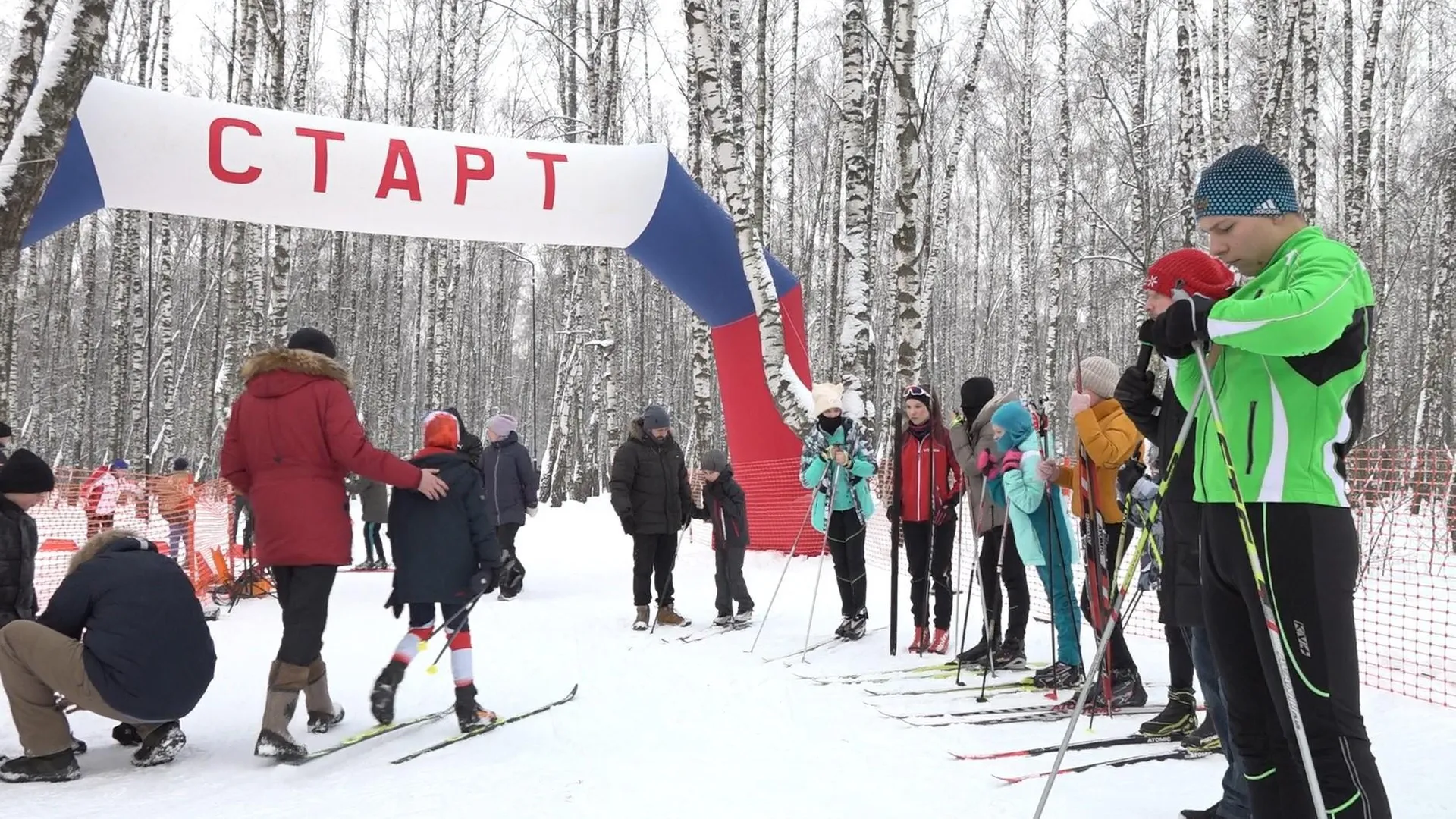 Почти 400 спортсменов приняли участие в открытых соревнованиях «Домодедовская лыжня»