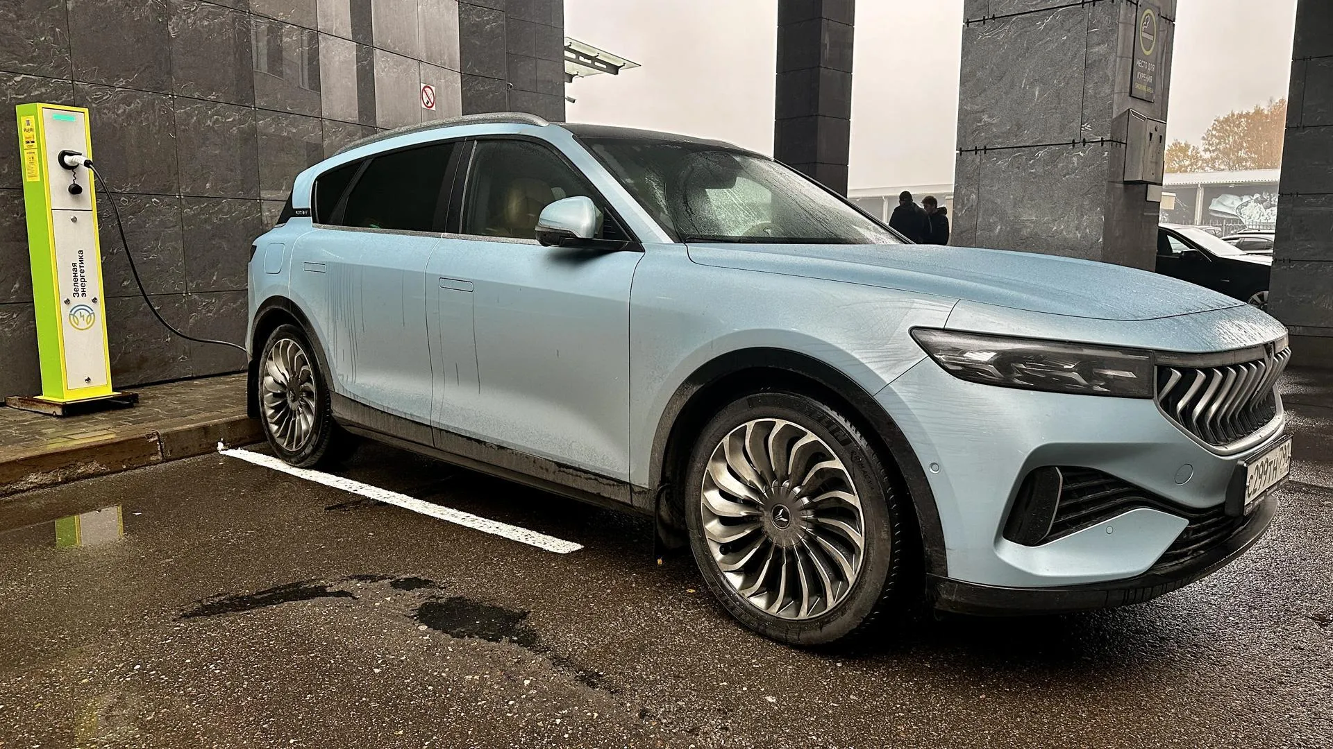 Электрозаправки в Подмосковье: где зарядить электромобиль и как ...