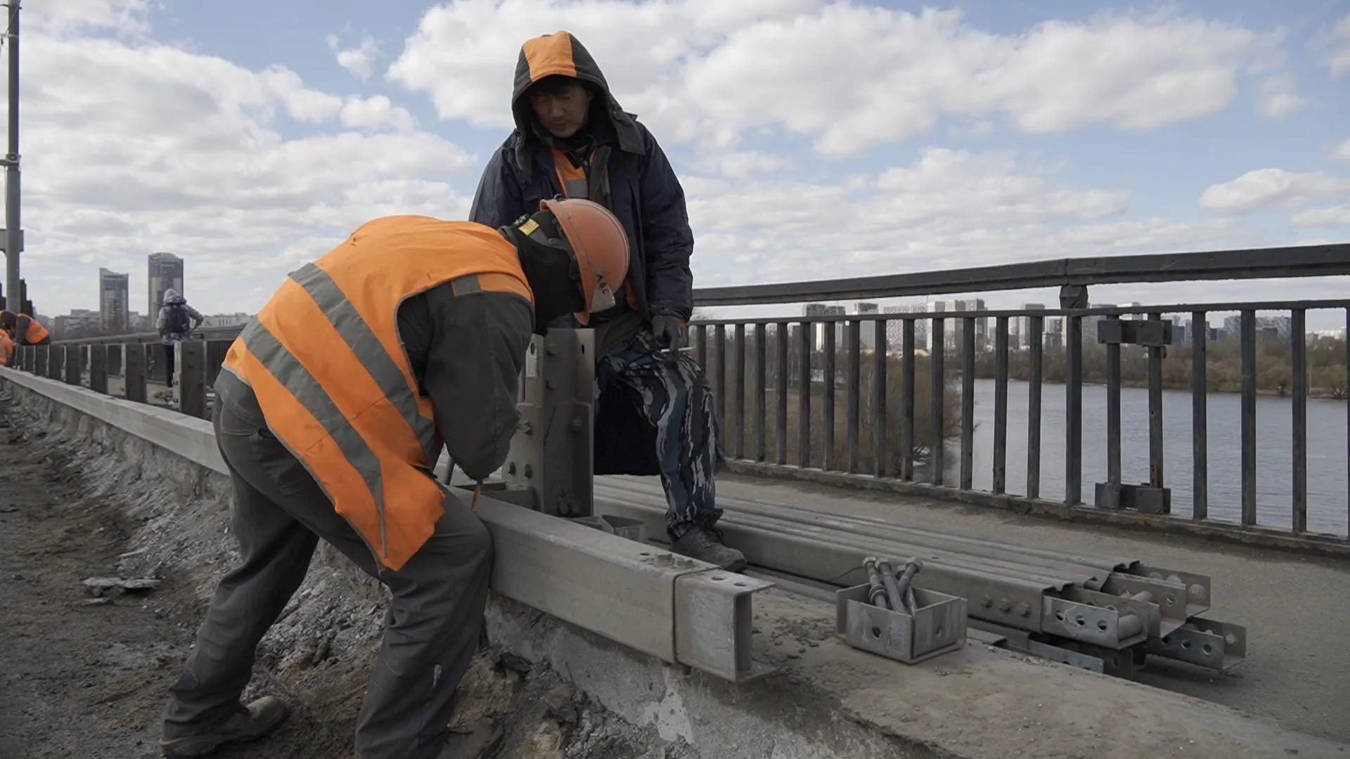 18 мостов отремонтируют в Москве в 2024 году