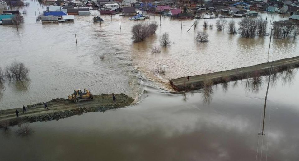 Ситуация с паводком в Оренбуржье должна улучшиться в течение нескольких суток