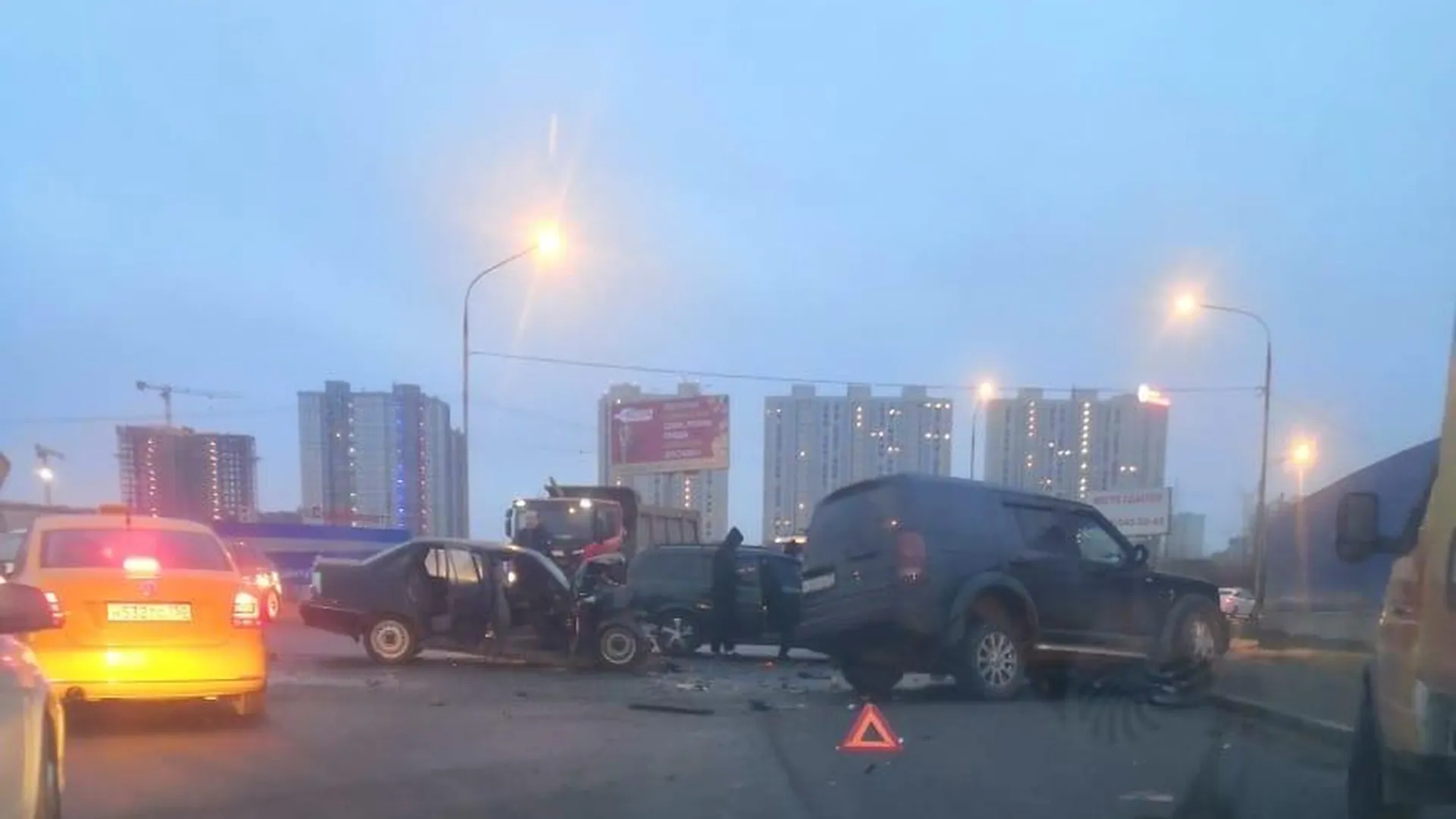 Дзертв дзержинское телевидение. Пожар в дзержинском. Дзержинский московская область происшествия. Дзержинский московская область происшествия. Пожар в дзержинске.