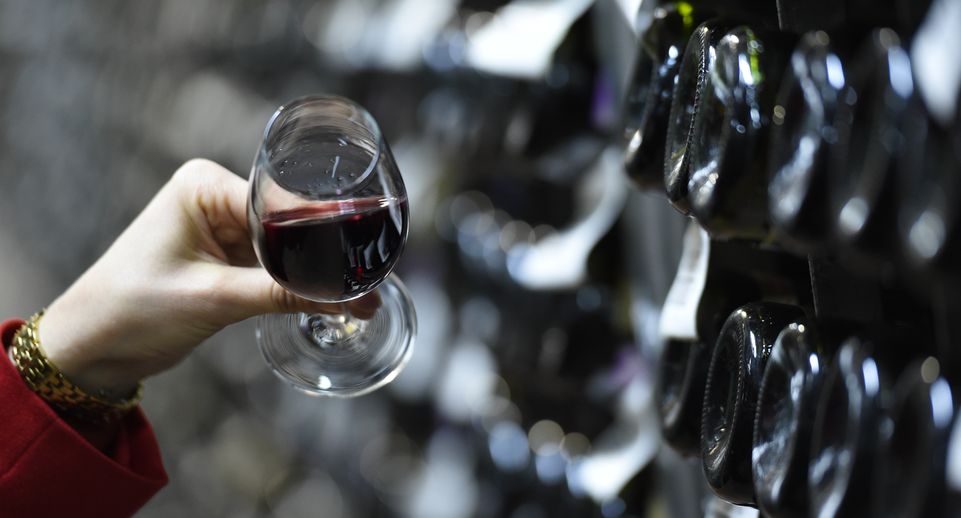 Минпромторг заявил, что повышение акциза не сильно повлияет на цену алкоголя