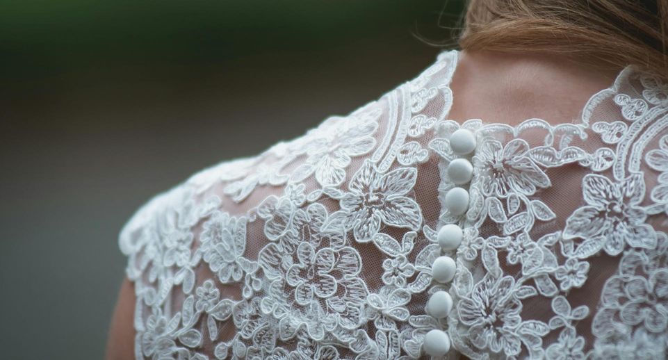 Продажи свадебных платьев в Москве на «Авито» выросли на 30% в апреле–мае