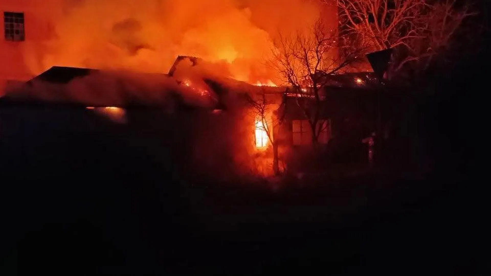 Дрон сбросил взрывчатку на территорию бывшего спиртзавода в Курской области