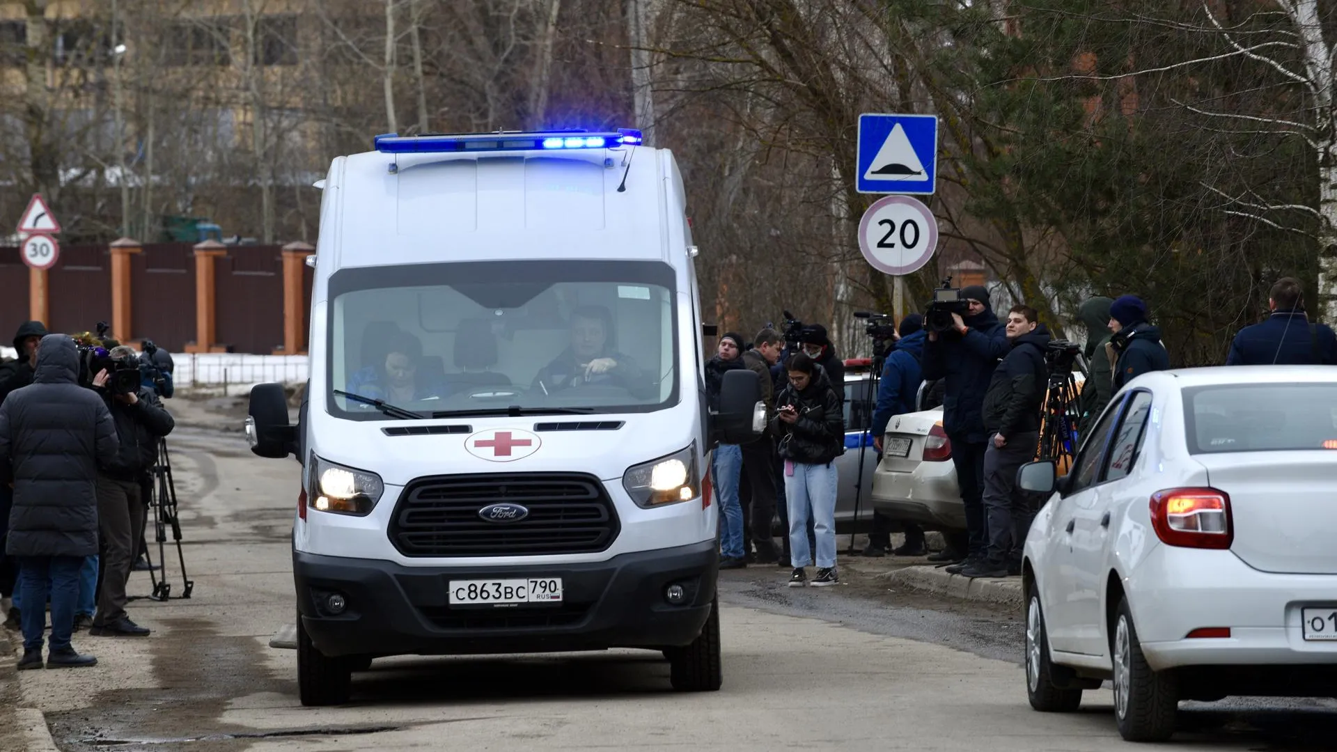 Здоровью спецназовца, раненного во время стрельбы в Мытищах, ничего не угрожает