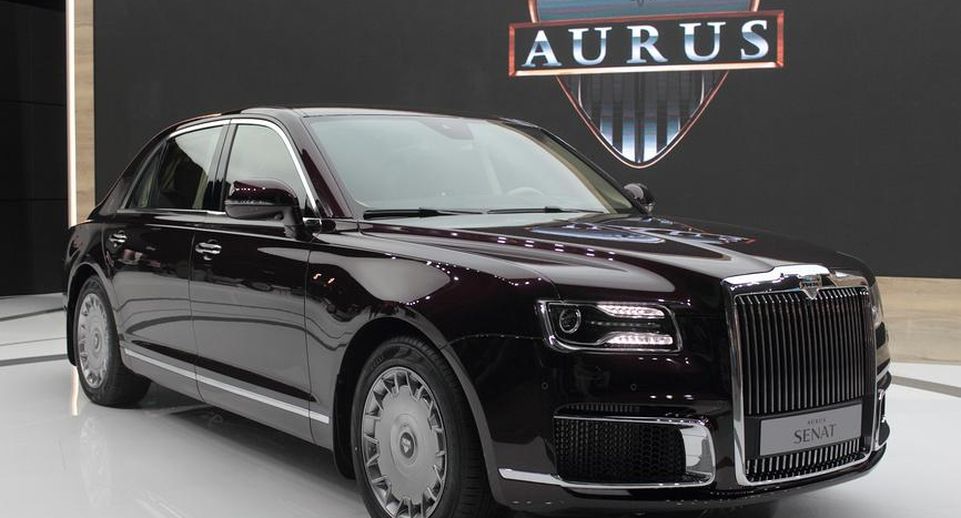 Мантуров анонсировал рестайлинг автомобиля Aurus в 2026 и 2030 гг