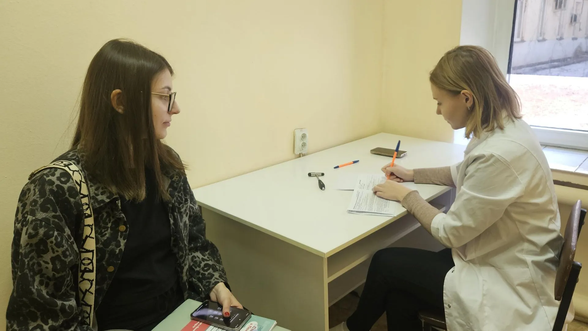 Более 700 сотрудников онкодиспансера Подмосковья прошли диспансеризацию