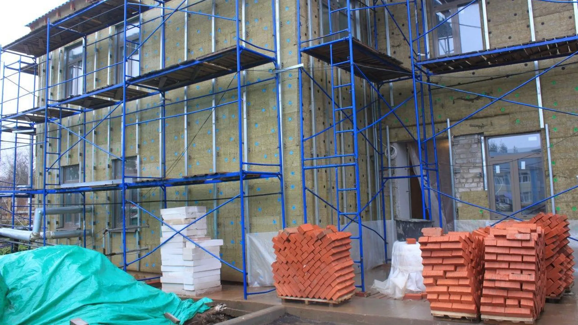 Капитальный ремонт корпуса поликлиники в Талдоме завершен более чем на ...