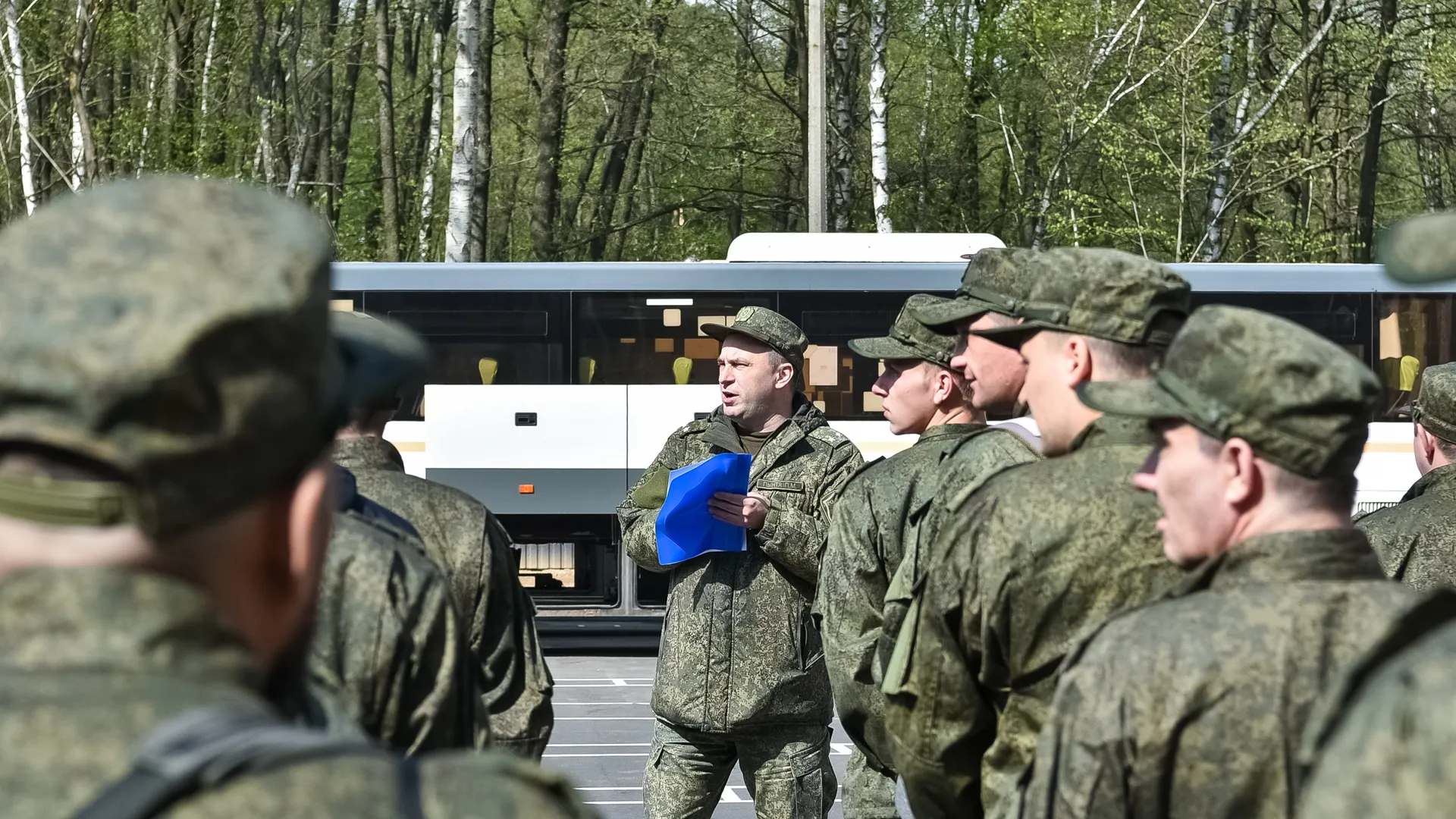 Депутат Голубев рассказал о близких, заключивших контракт с Минобороны