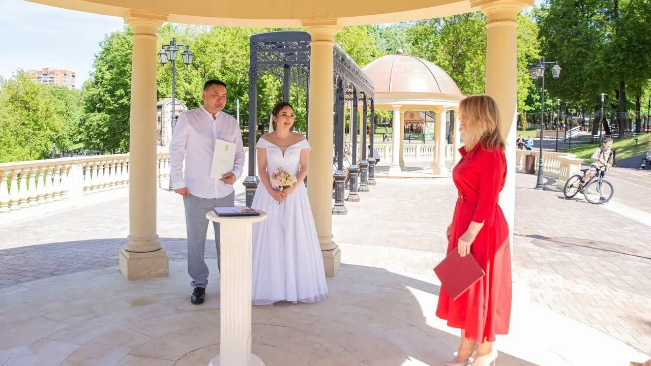 Порядка 50 пар поженились в Подольске по проекту «Свадьба в Подмосковье»