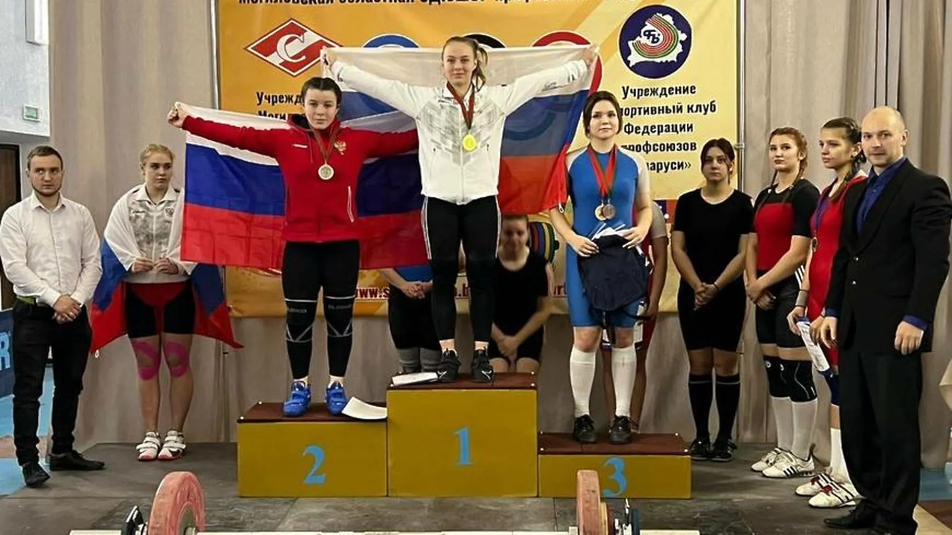 Спортсменки Подмосковья завоевали 4 награды международного турнира по тяжелой атлетике