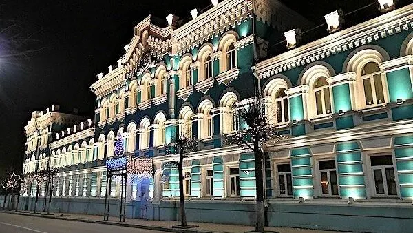 Подсветку зданий включили в Московском регионе после «Часа Земли»