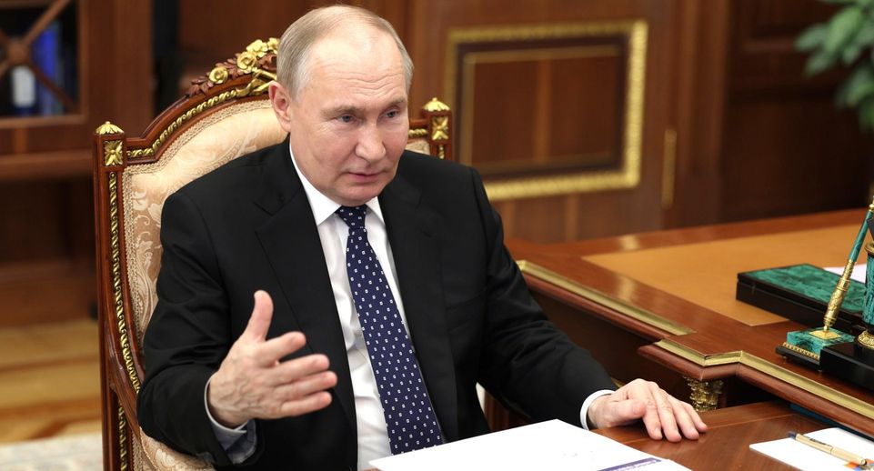Путин поручил Воробьеву развивать поликлиническое звено в Подмосковье