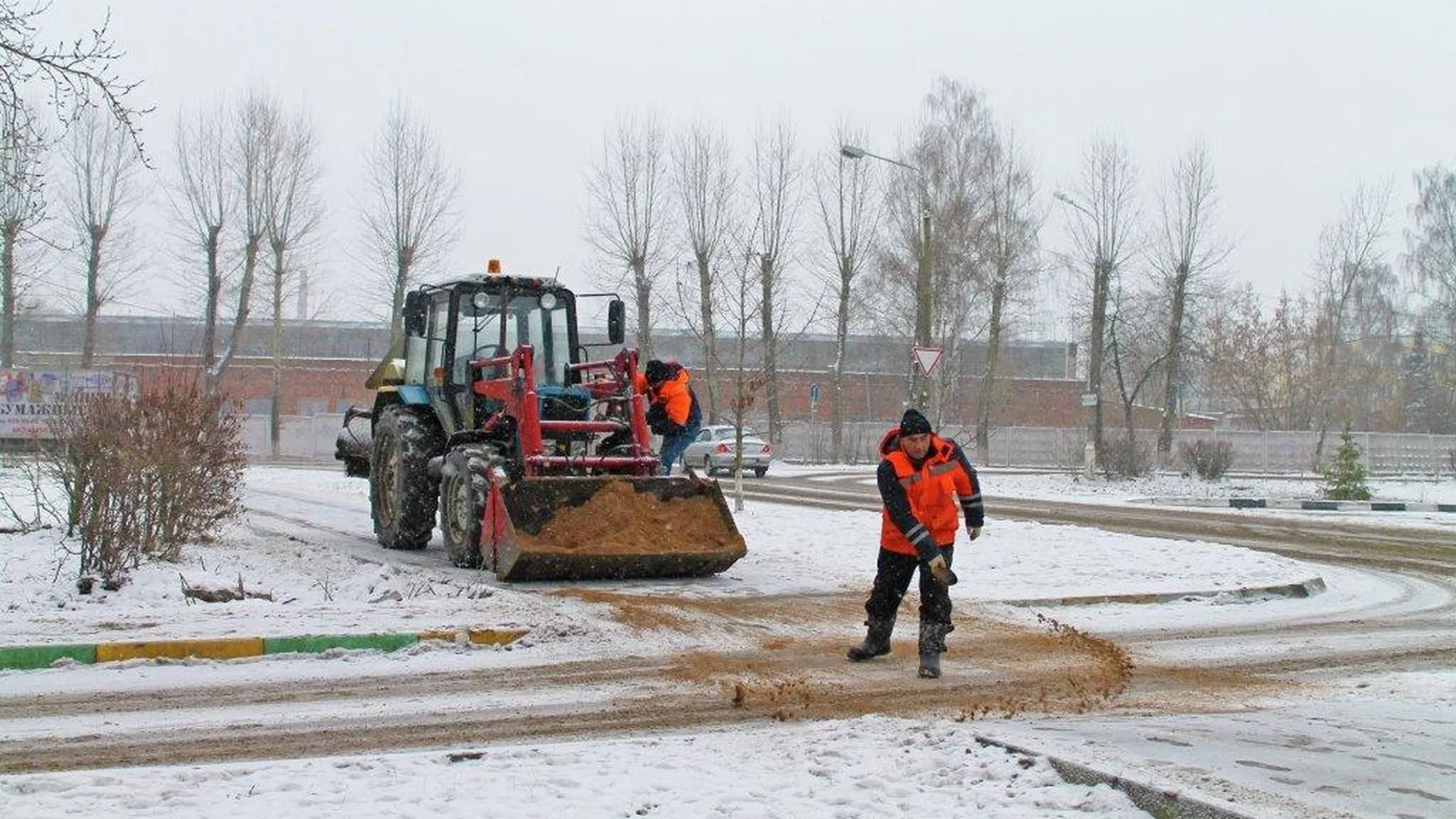Снегоуборочные работы во Фрязине с 2016 года проводят по новым стандартам