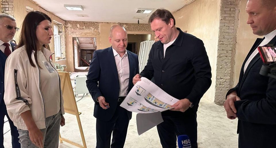 Глава Пушкинского совместно с депутатами оценили строительную готовность детской школы искусств в Ивантеевке