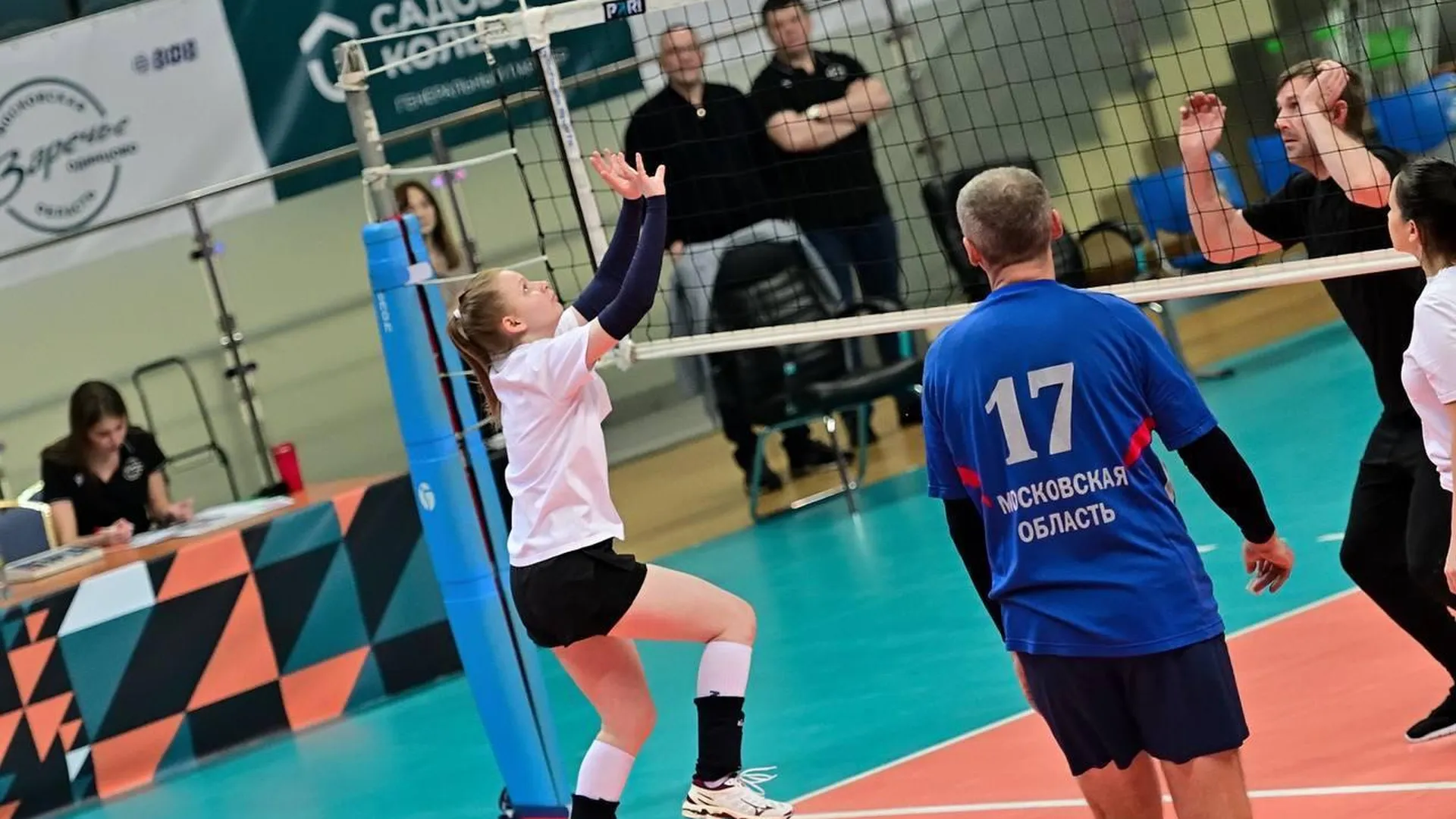 В Подмосковье стартовал турнир «Волейбольная семья»