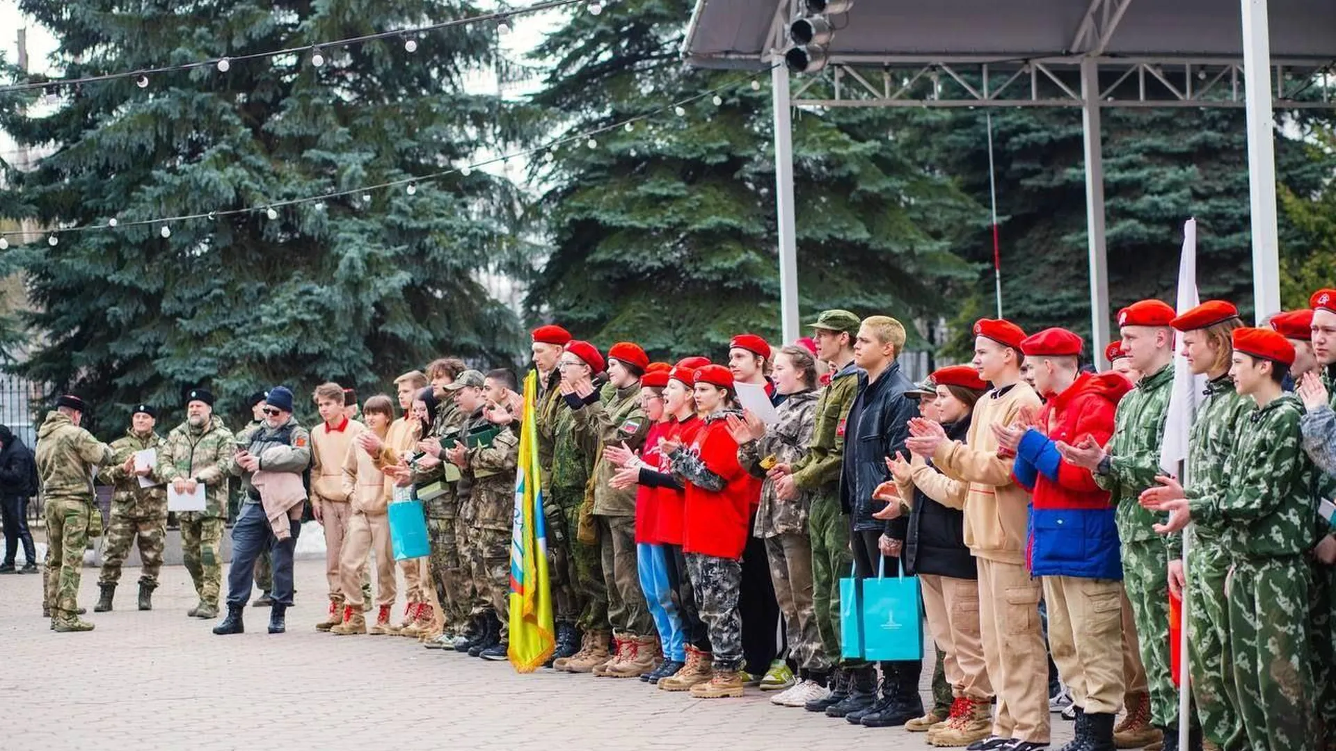 В Домодедове прошла окружная молодежная военно‑спортивная эстафета