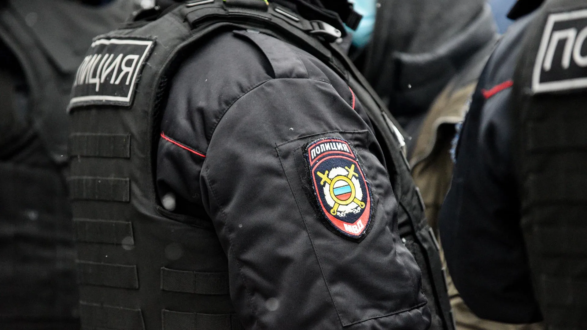 Полицейские Щелкова проводят добровольную государственную дактилоскопическую регистрацию