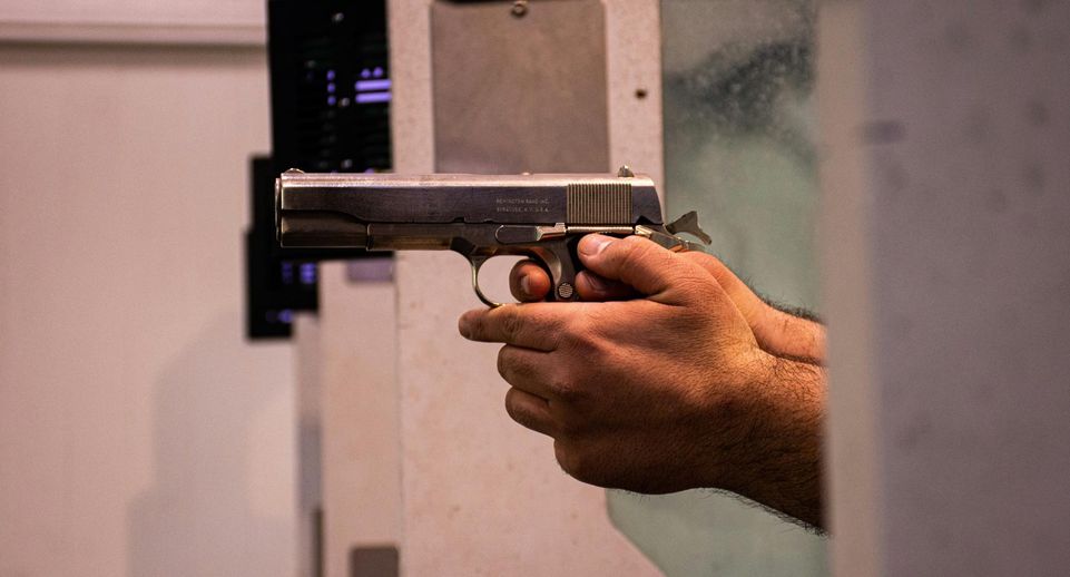 Семейную пару расстреляли в Италии в ходе «войны вешалок» между китайскими ОПГ