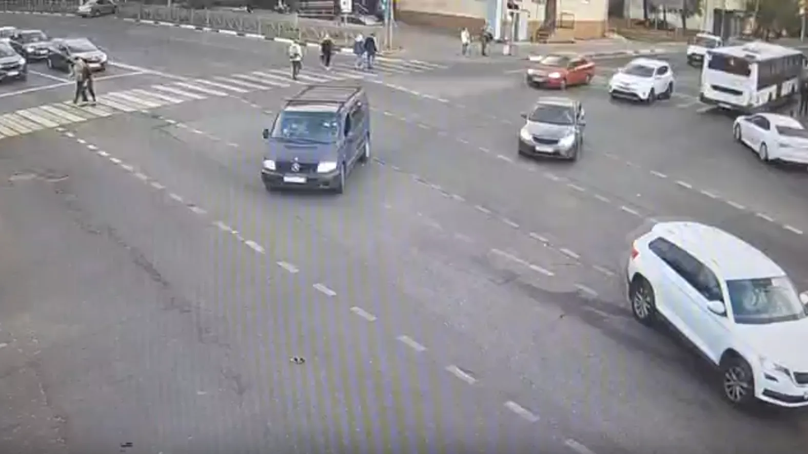 Загруженность дорог Подмосковья составляет 6 баллов вечером 26 сентября