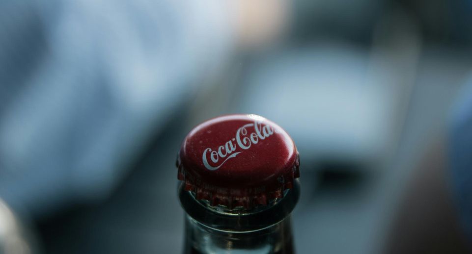 РБК: Coca-Cola подорожала на 21% после ухода бренда с российского рынка
