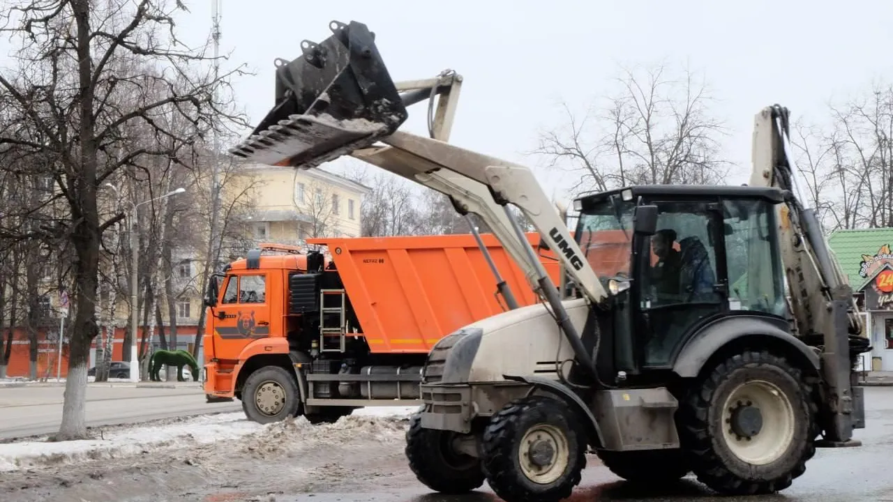 Дорожные службы Подмосковья вывезли свыше 2,5 млн кубометров снега с начала  зимы | РИАМО