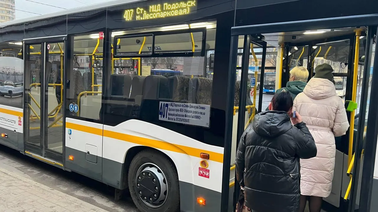 В Подольске 10 новых автобусов вышли на маршруты с наибольшим  пассажиропотоком | РИАМО