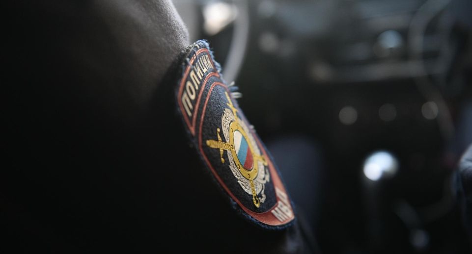 Полицейский запер пенсионерку в квартире в Уфе и выманил у нее 15 млн рублей