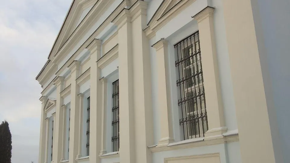 В Подмосковье завершена реставрация Ново-Федоровской церкви Бобренева монастыря