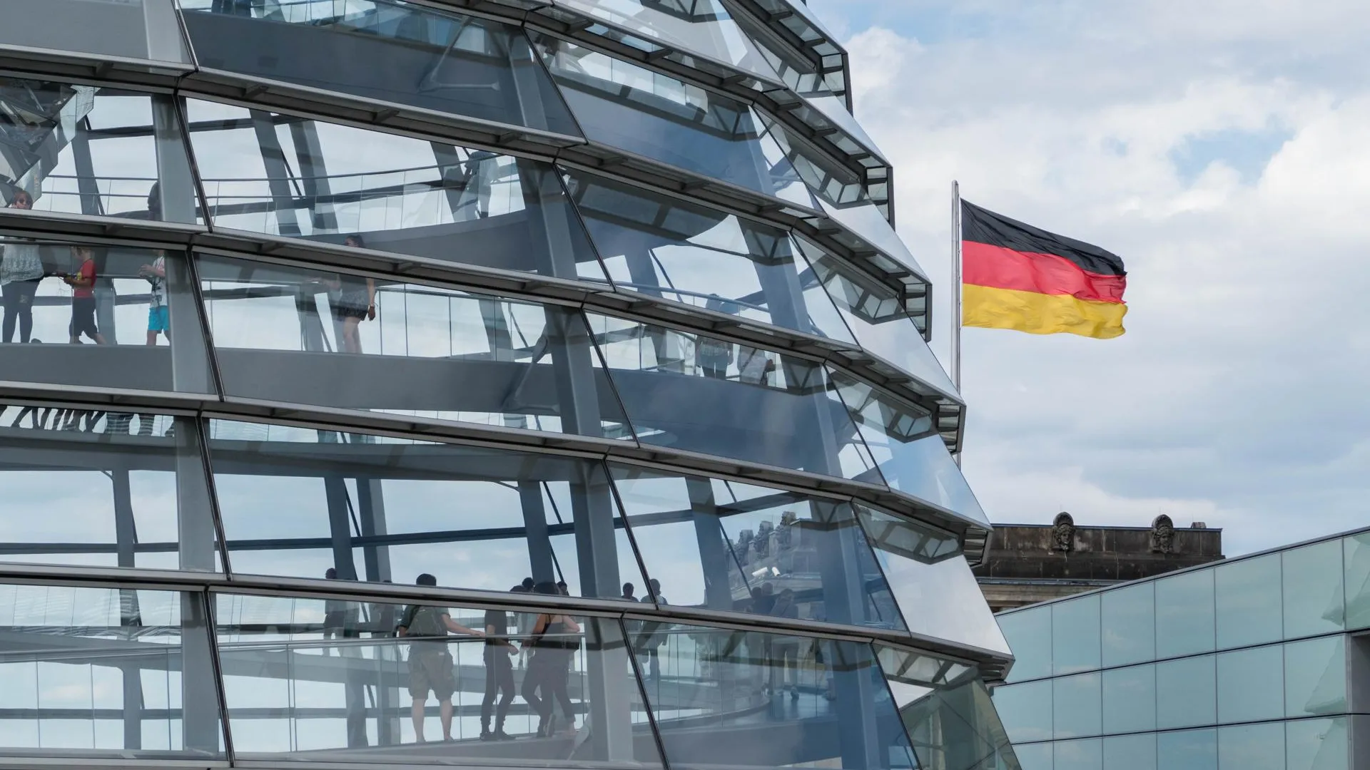 Экономика Германии перешла в зону роста
