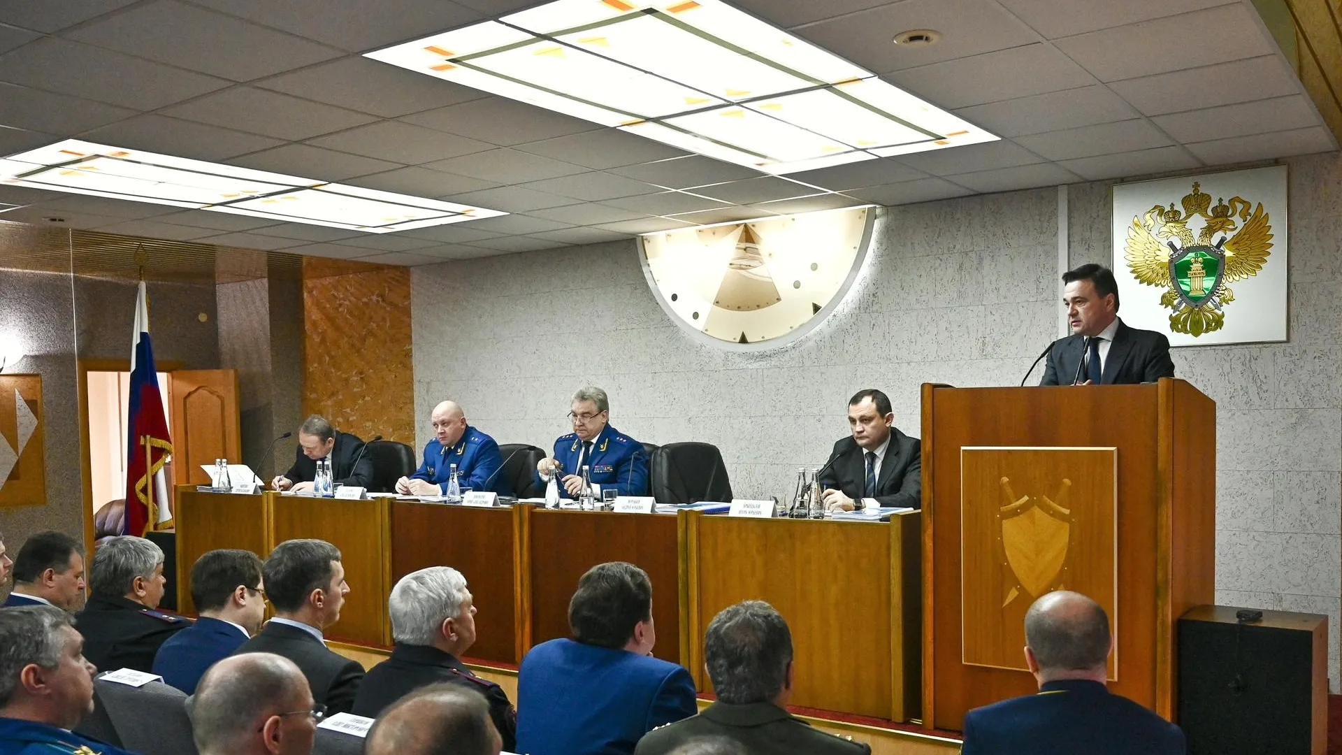Воробьев поблагодарил областную прокуратуру за успешную работу по снижению преступности