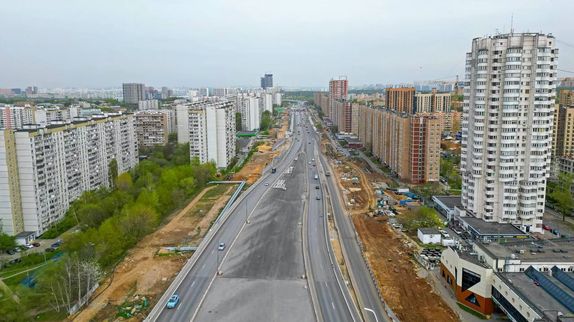 Эксперт: строительство путепроводов в столице решает задачу по транспортному обслуживанию