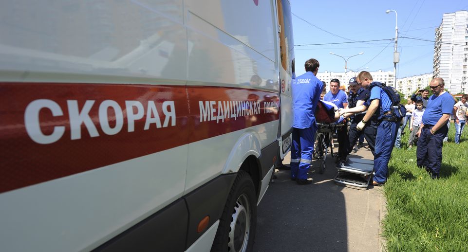 Женщина пострадала после падения дрона ВСУ в Белгородской области