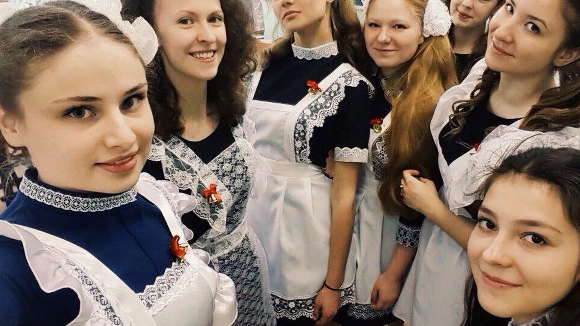 Директор школы Москвы предложила отпраздновать последний звонок торжественной линейкой