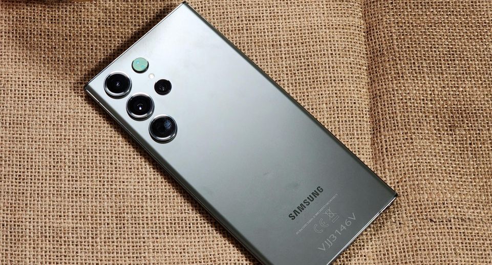 Samsung пообещал починить сломавшиеся сканеры на телефонах