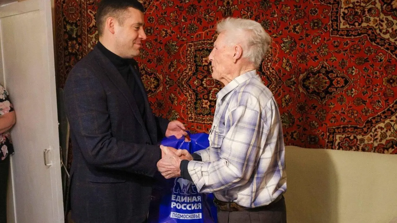 Глава Подольска Артамонов помог ветерану Великой Отечественной войны получить медпомощь