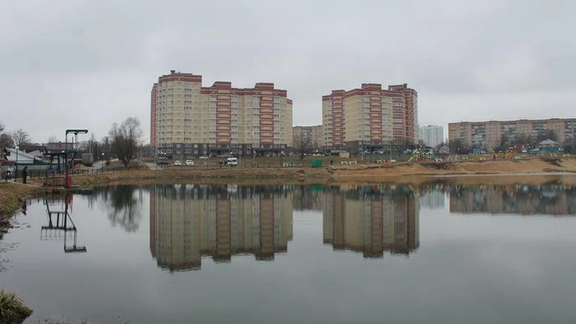 Ногинский пруд в Серпухове стал комфортным местом отдыха у воды