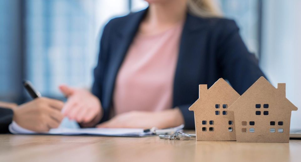 Брокер Ракута: жилье может подешеветь на 10% после отмены льготной ипотеки