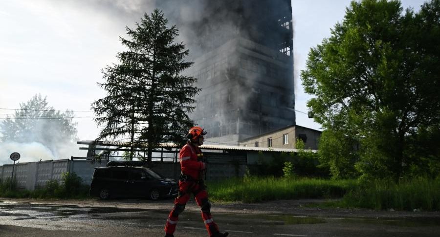 Собственницу сгоревшего здания во Фрязине отправили под домашний арест
