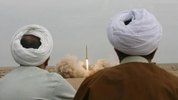 Третья мировая или безобидный спектакль: что означает атака Ирана на Израиль и какими будут последствия